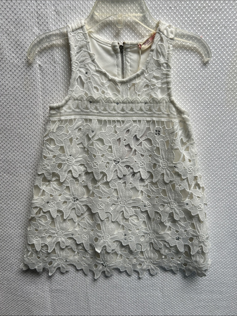 Baby Sara Delicate Layered White Floral Lace Girls’ Dress - Sleeveless . NWT
